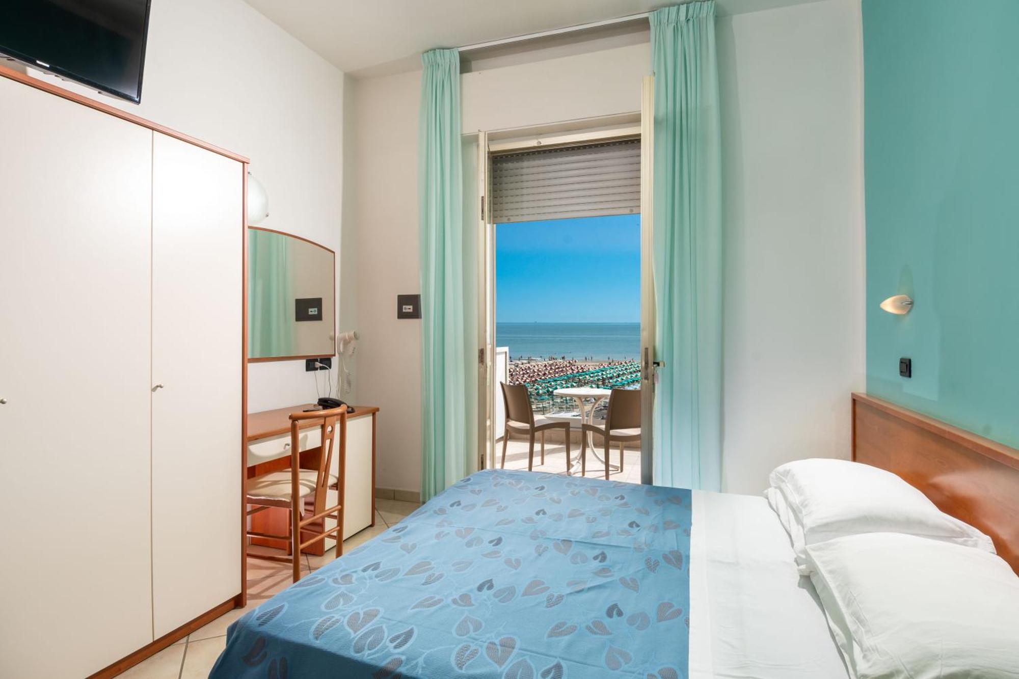 Hotel Odeon 3*